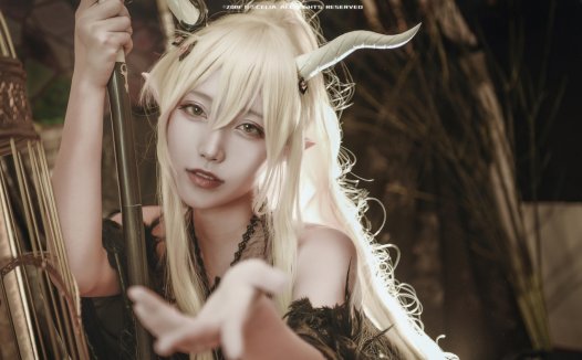 切切celia cos写真美图合集[全套][持续更新]