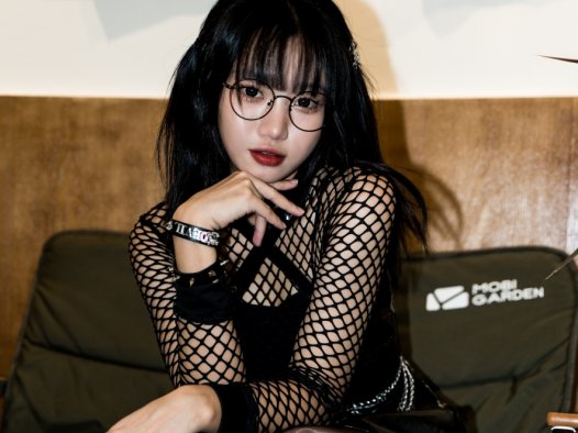 柒柒要乖哦 cos写真图片合集[全套][持续更新]