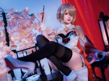 雪晴嘟嘟cos~崩坏3 丽塔·浣溪沙旗袍 cosplay写真图片欣赏