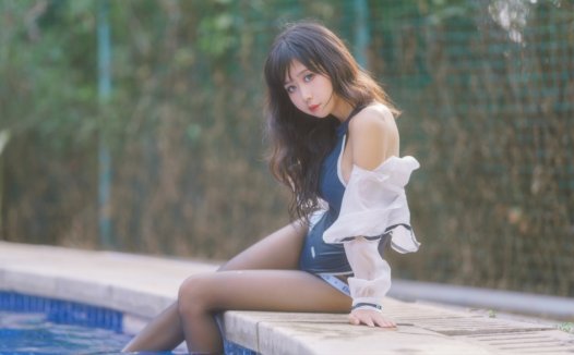 萌芽儿o0 cos竞泳得体社 cosplay写真图片欣赏