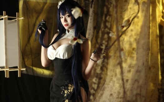 一米八的大梨子cos~吾妻 cosplay写真图片欣赏